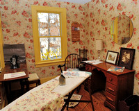 Mom's sewing room/study