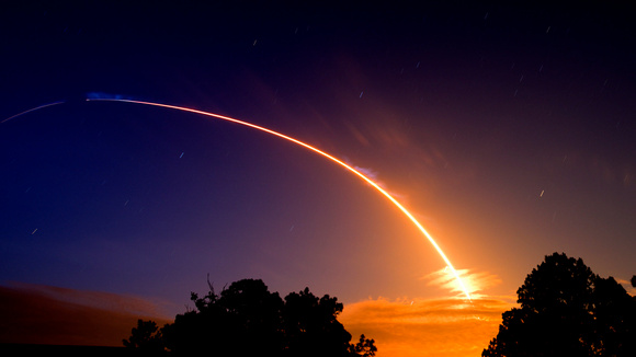 SpaceX Falcon 9 Launches from Launch Complex 39A, Kennedy Space Center